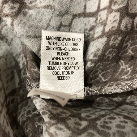 Apt. 9 Long Sleeve Snakeskin Print Blouse - Picture 11 of 11